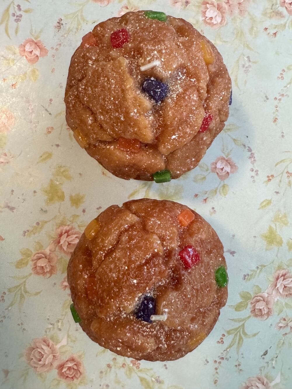 Threshold Mini Fruitcake Figural Candles Set of 2 Christmas Holiday Decor Unused